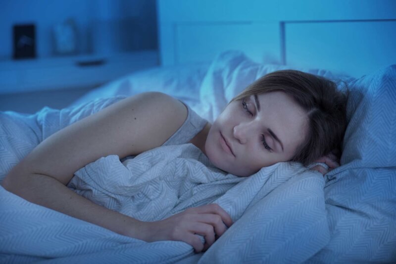 ホットヨガには睡眠不足の改善効果がある