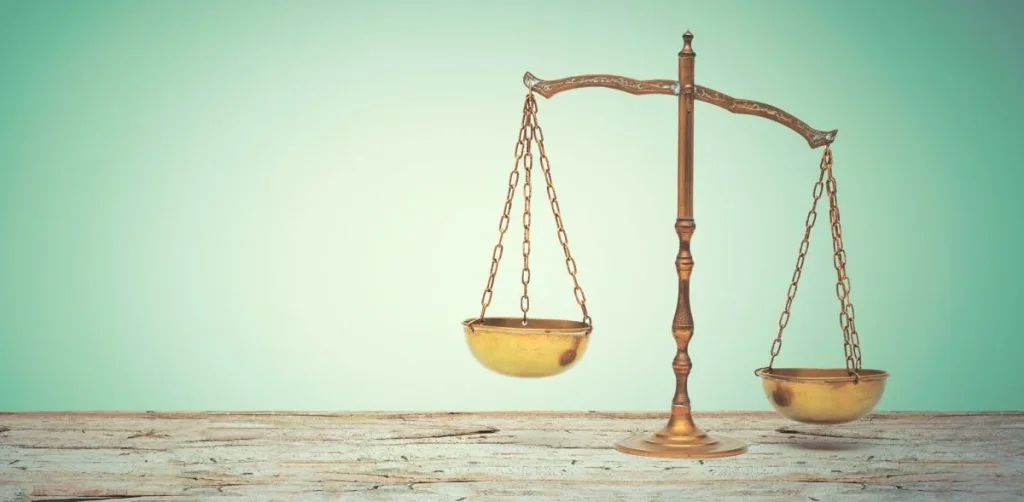 天秤のイメージ